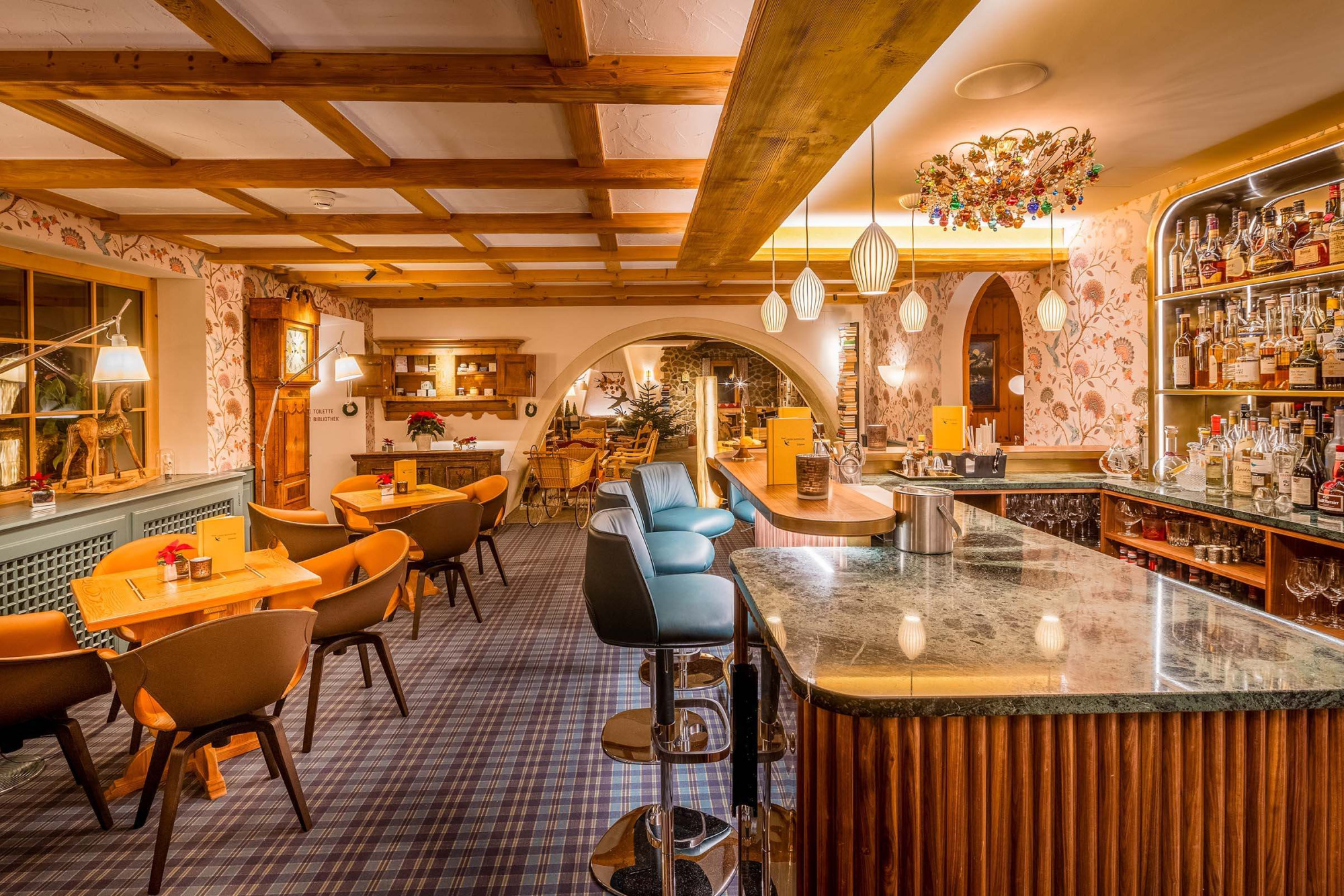 Bar hotel randolina sils engadin 04