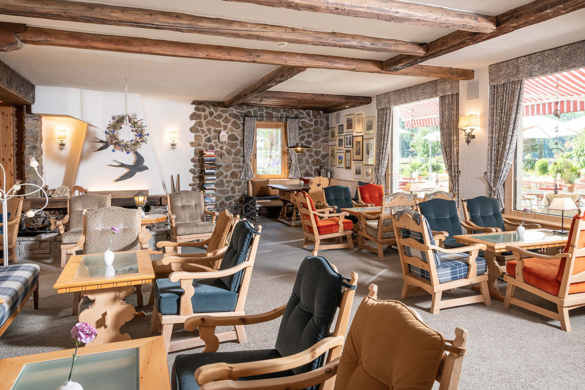 Bar hotel randolina sils engadin 07