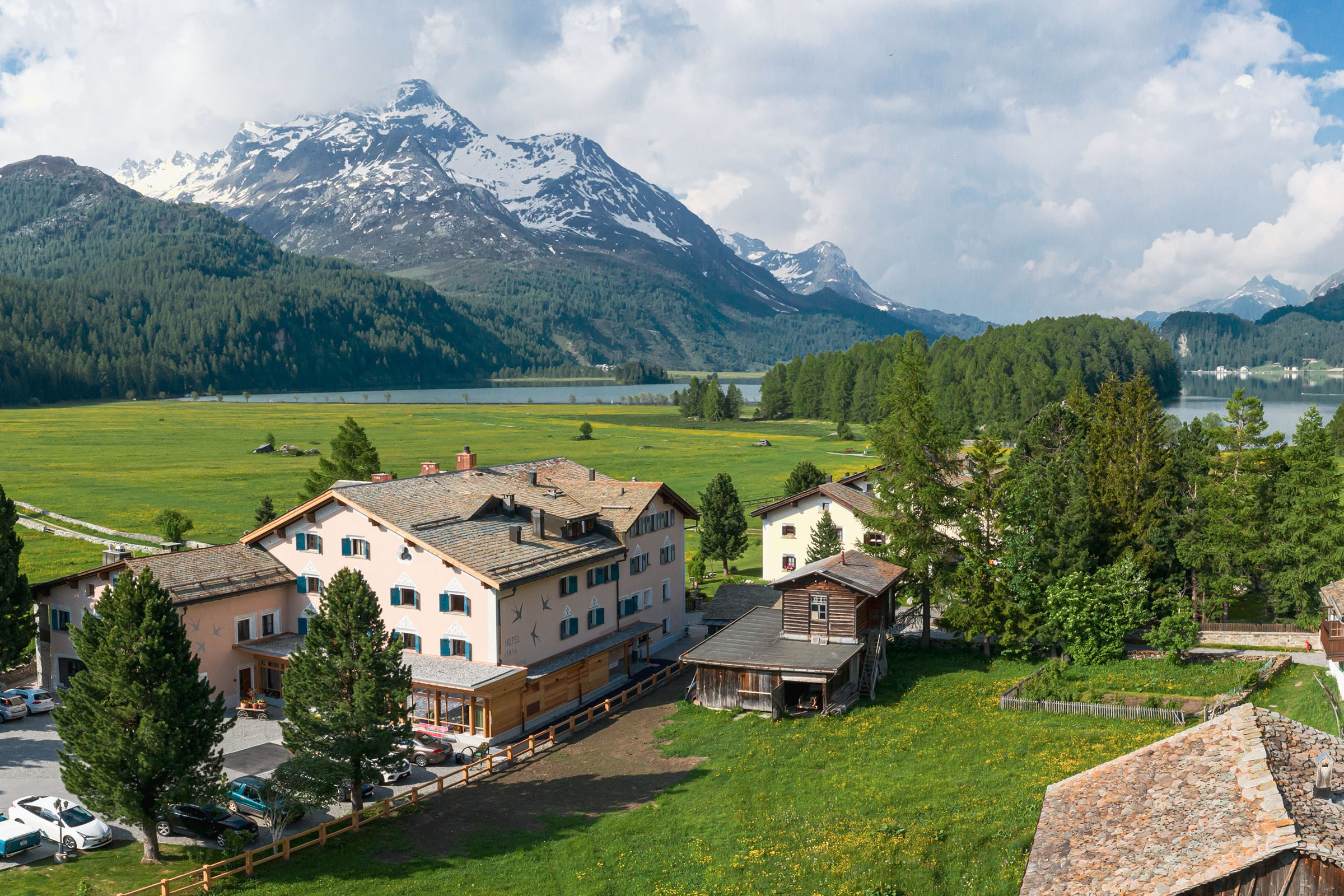 Ein Haus an schönster Lage
im Engadin